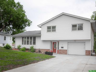 511 N Grandview Ave