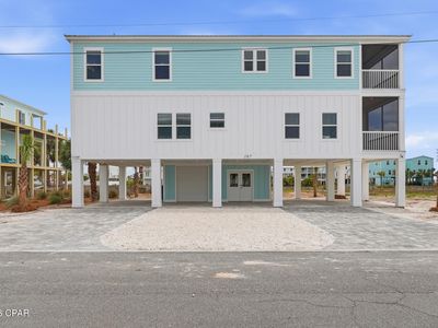 107 Circle Dr