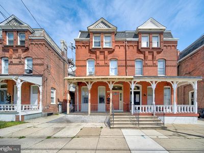 619 W Main St
