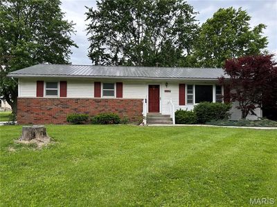 316 Loomis Ln