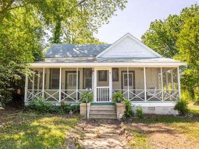 211 Cherry St #2