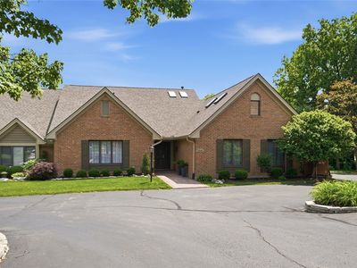 584 Cottingwood Ct