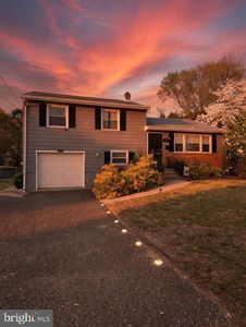 523 Greenwood Ave