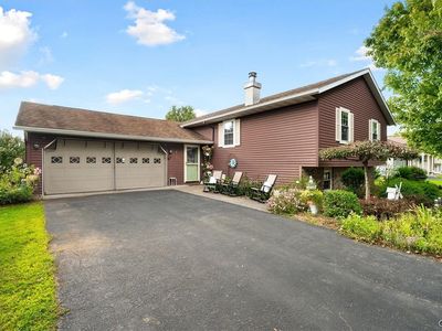 7989 Northwood Dr