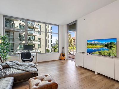 253 10th Ave Unit 329