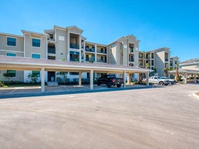 17520 Gawthrop Dr #102