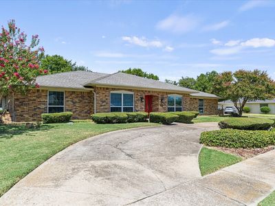 4001 Keele Dr