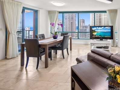 1888 Kalakaua Ave APT 2704