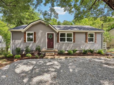 213 Creekside Dr