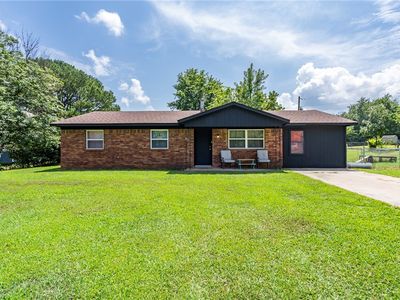 427 W Walnut Ave