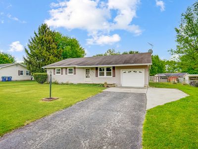 850 Leslie Trce NW