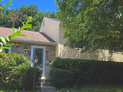 729 Rainbow Ct
