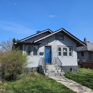 4225 Minnehaha Ave