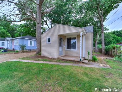 3701 Clyde Park Ave SW