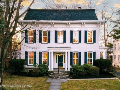 45 W Chestnut Street