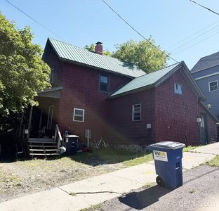 901 Jasper Ave