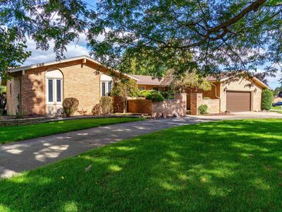 Property at 4611 Kings Row, Shelby Township, MI