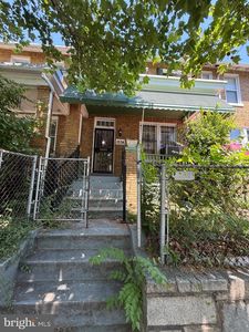 1534 Independence Ave SE