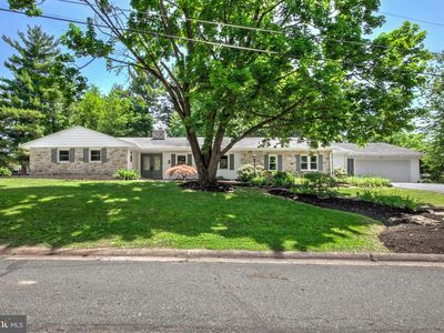 828 Brookside Rd