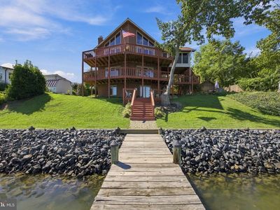 301 Deer Dr