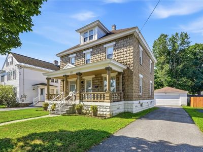 733 W Bloomfield St