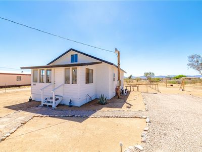 3569 N Maverick Rd