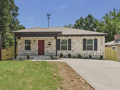 405.5 E 29th St