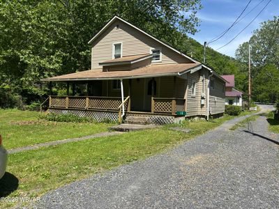 18 Atlas Ln