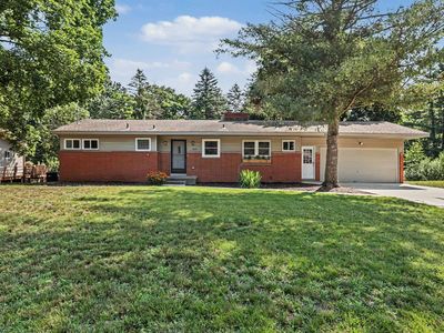 2639 Rockhill Dr NE