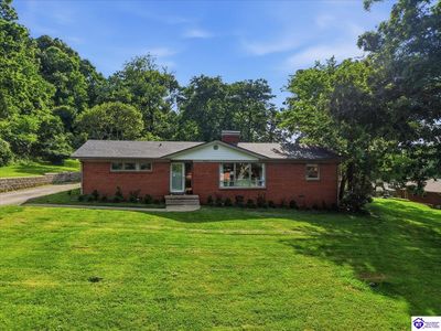 804 Hillview Dr