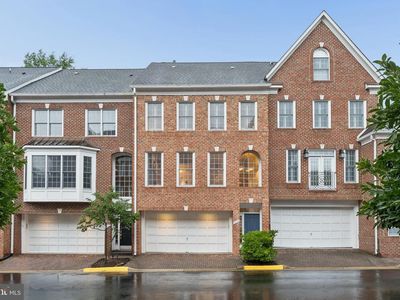 1313 McLean Crest Ct