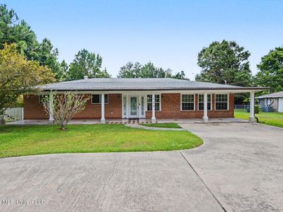 Property at 705 Saint Joseph St, Waveland, MS