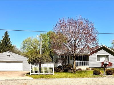 Property at 4222 Central Ave, Austintown, OH