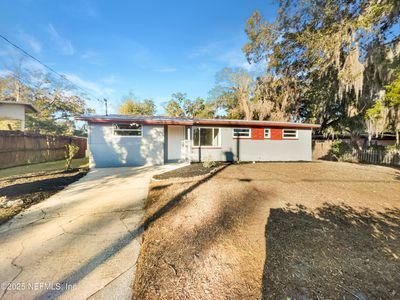 305 GLENDENING Road