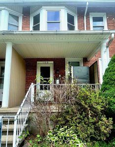 106 Delaware Ave