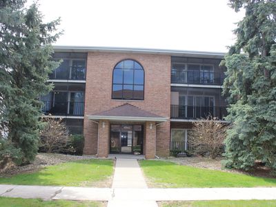 Property at 4943 E Circle Dr APT 305, Crestwood, IL