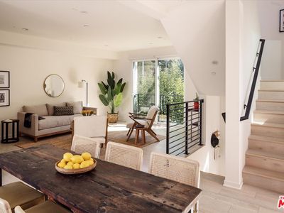 1925 Griffith Park Blvd