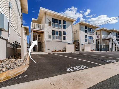 4306 West Ave #9