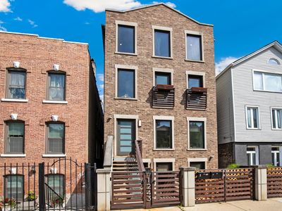 1243 N Cleaver St #2