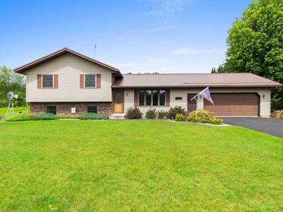W7264 Belle Plaine Ave