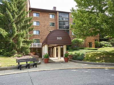 160 Fox Hollow Dr APT 306