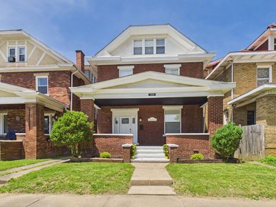 1208 10th Ave