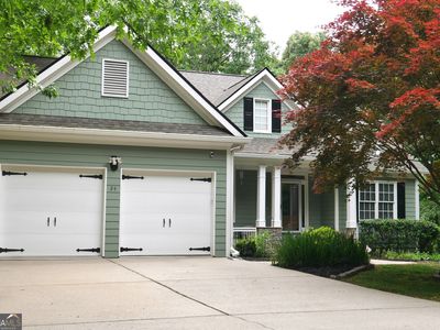 24 Lake Laurel Dr