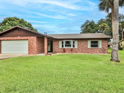 104 Nathan Hale Ct