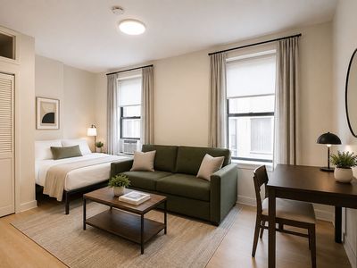 424 E 115th St APT 4C