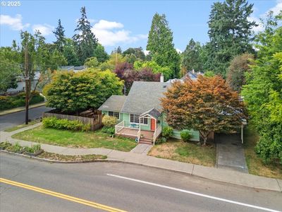 7835 SE Cesar E Chavez Blvd