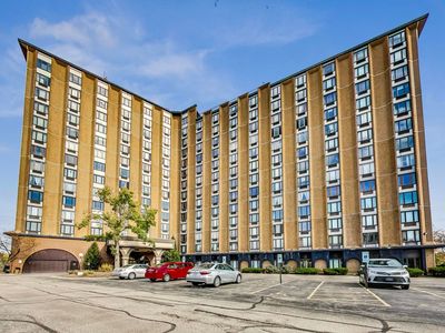 1 Renaissance Pl Unit 1118