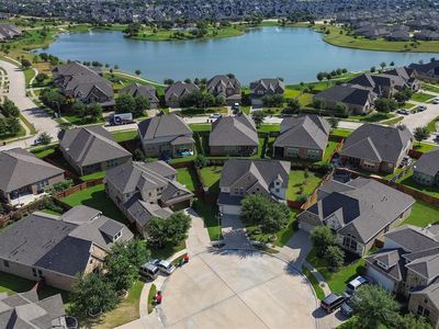 8111 Foster Gate Ct