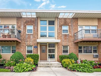 4 Rose Street Building 6-F-2