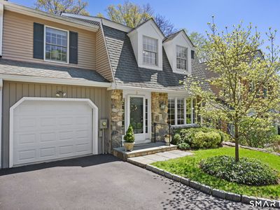 58 Lakeview Avenue #9